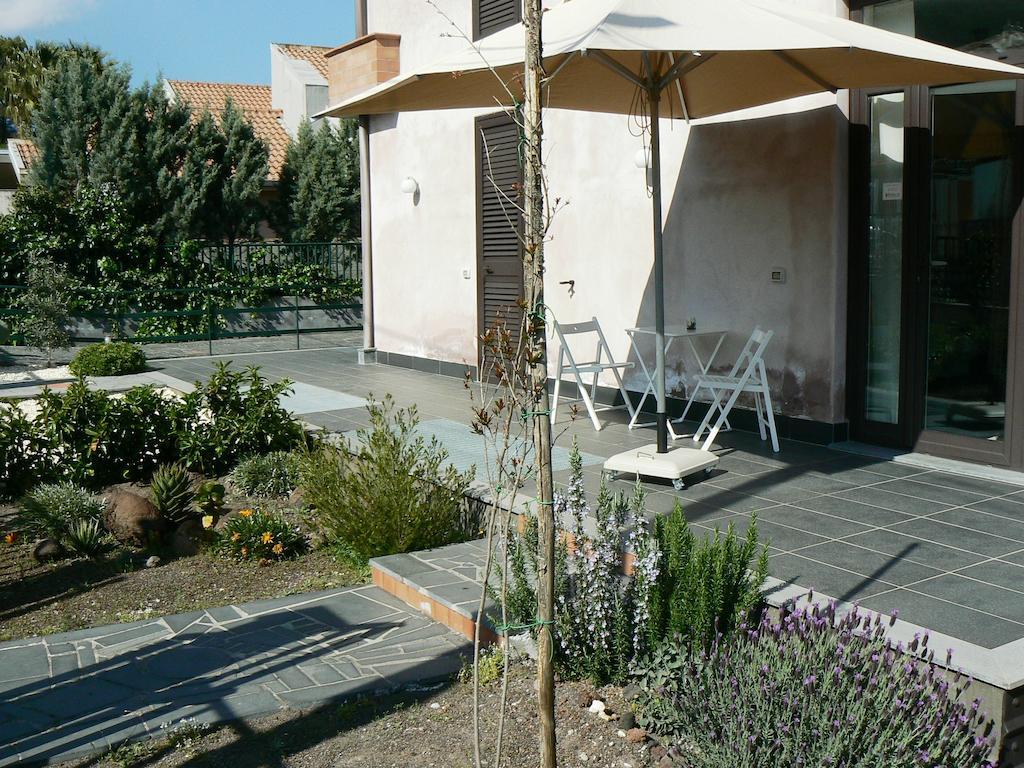 Etna Holiday Home Nicolosi Zimmer foto