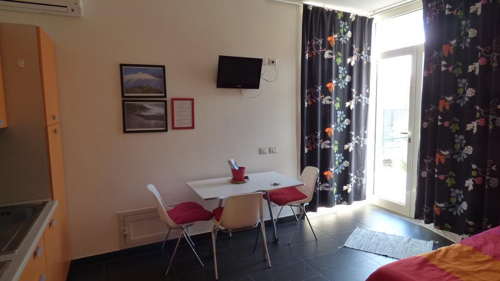 Etna Holiday Home Nicolosi Exterior foto